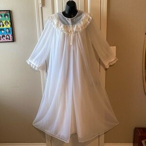 Vintage Shadowline White Chiffon and Lace Peignoir Set Sz L